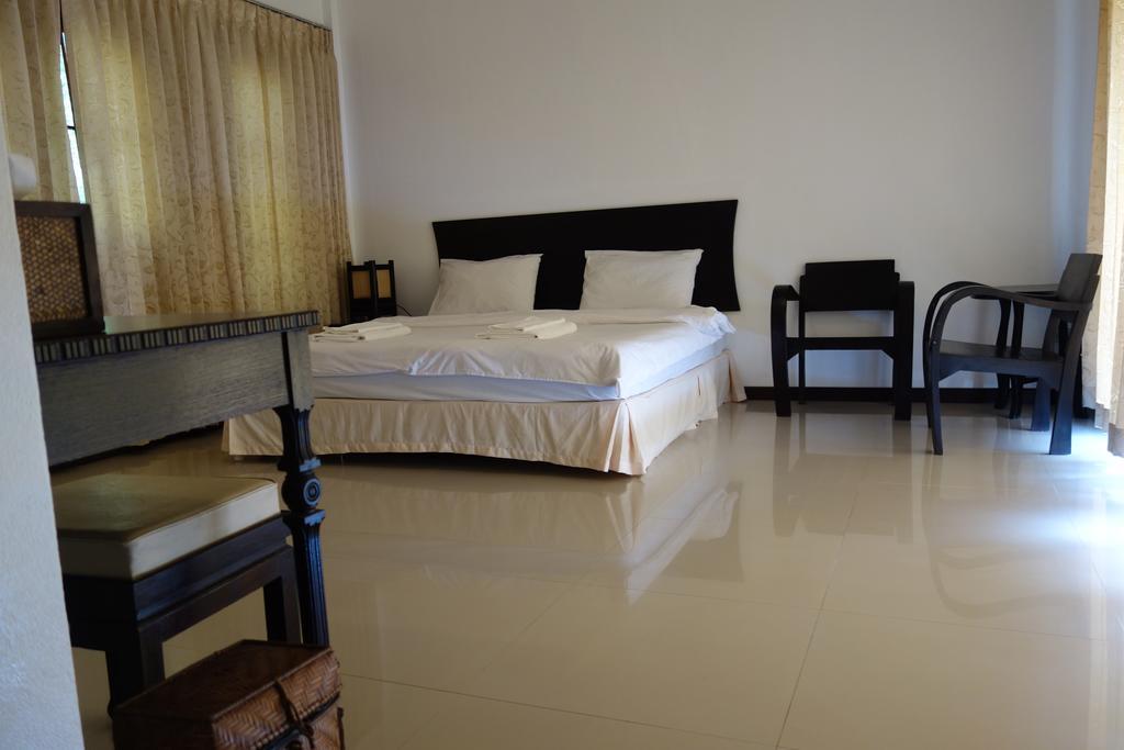 Khaolak Hillside Villa Khao Lak Exterior photo